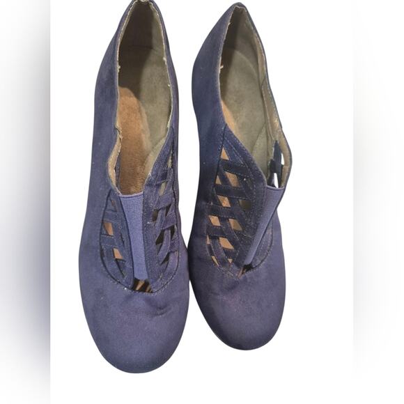 AEROSOLES | Purple Suede Heels | Size 9.5 - Picture 3 of 8